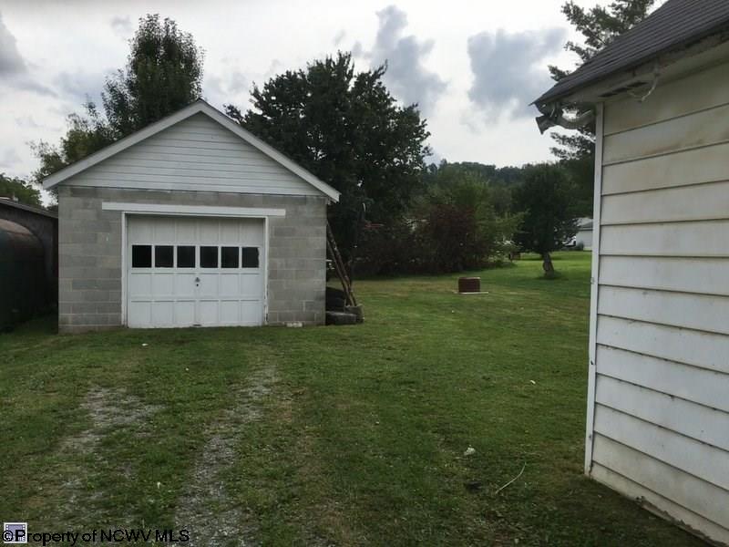 63 Adolph Road, Mill Creek, WV 26280