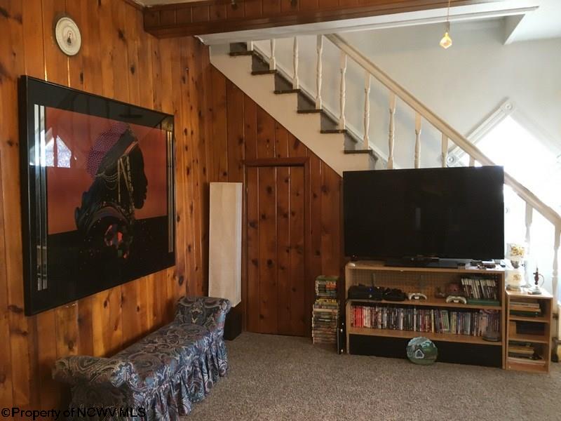 63 Adolph Road, Mill Creek, WV 26280