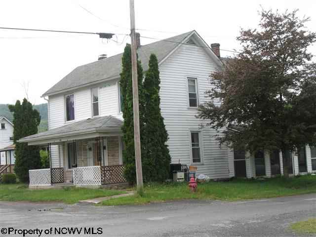 200 Currance St
