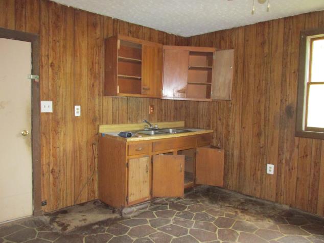 3607 Walnut Fork RdAlum Bridge, WV, 26321Lewis County