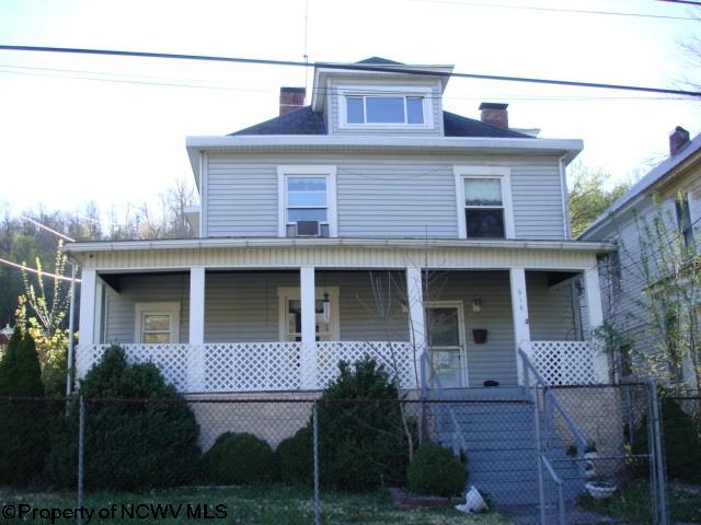 614 MAPLE Avenue, Grafton, WV 26354