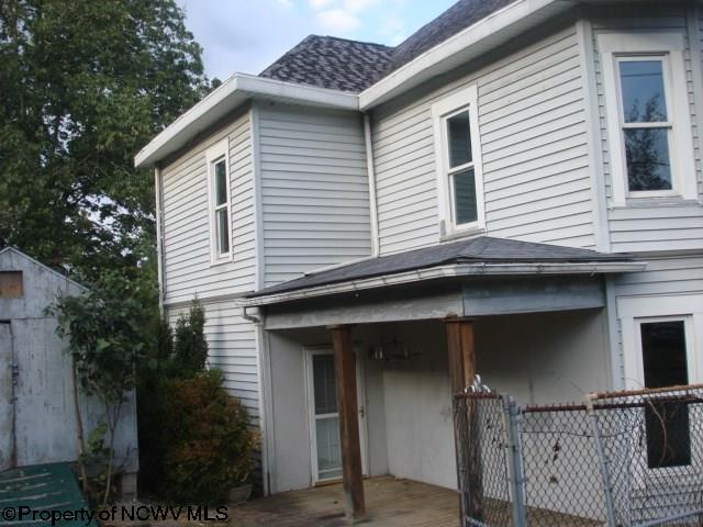 614 MAPLE Avenue, Grafton, WV 26354