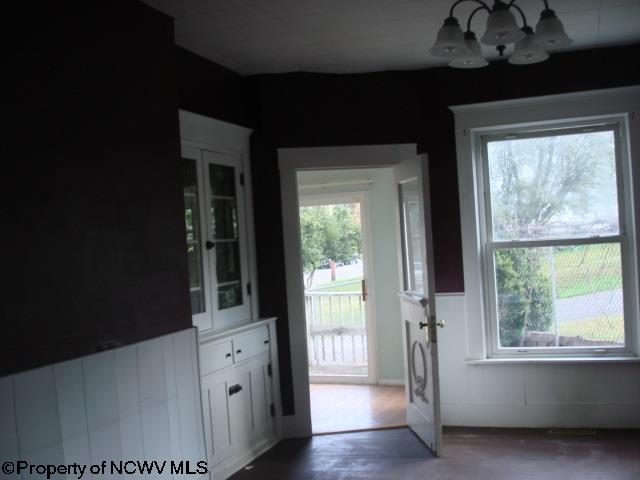 614 MAPLE Avenue, Grafton, WV 26354