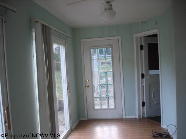 614 MAPLE Avenue, Grafton, WV 26354