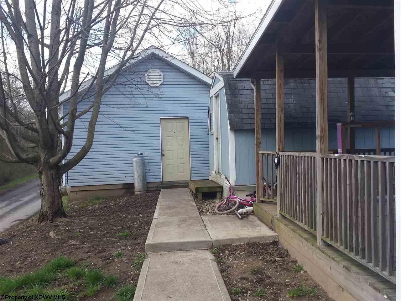 523 W Francis Street, Grafton, WV 26354