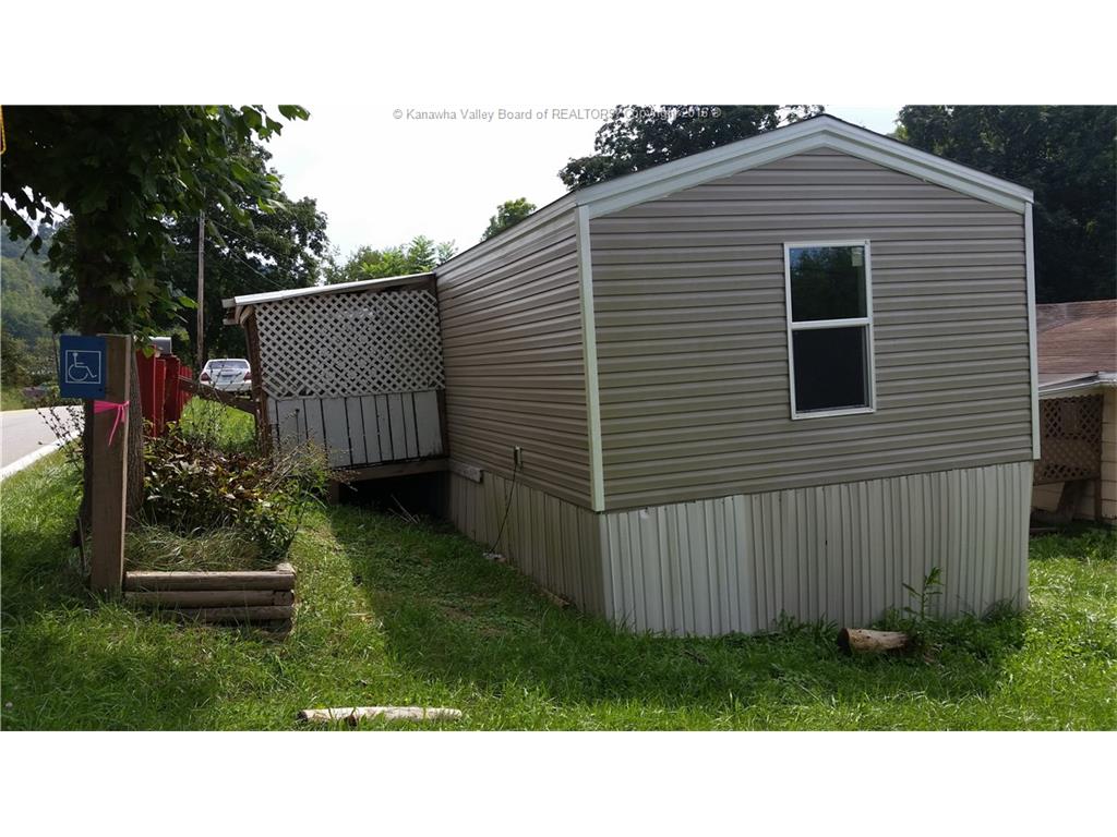 1141 Hawk Highway, Other, WV 26385