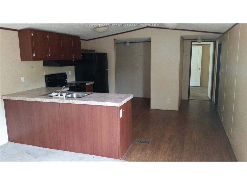 1141 Hawk Highway, Other, WV 26385
