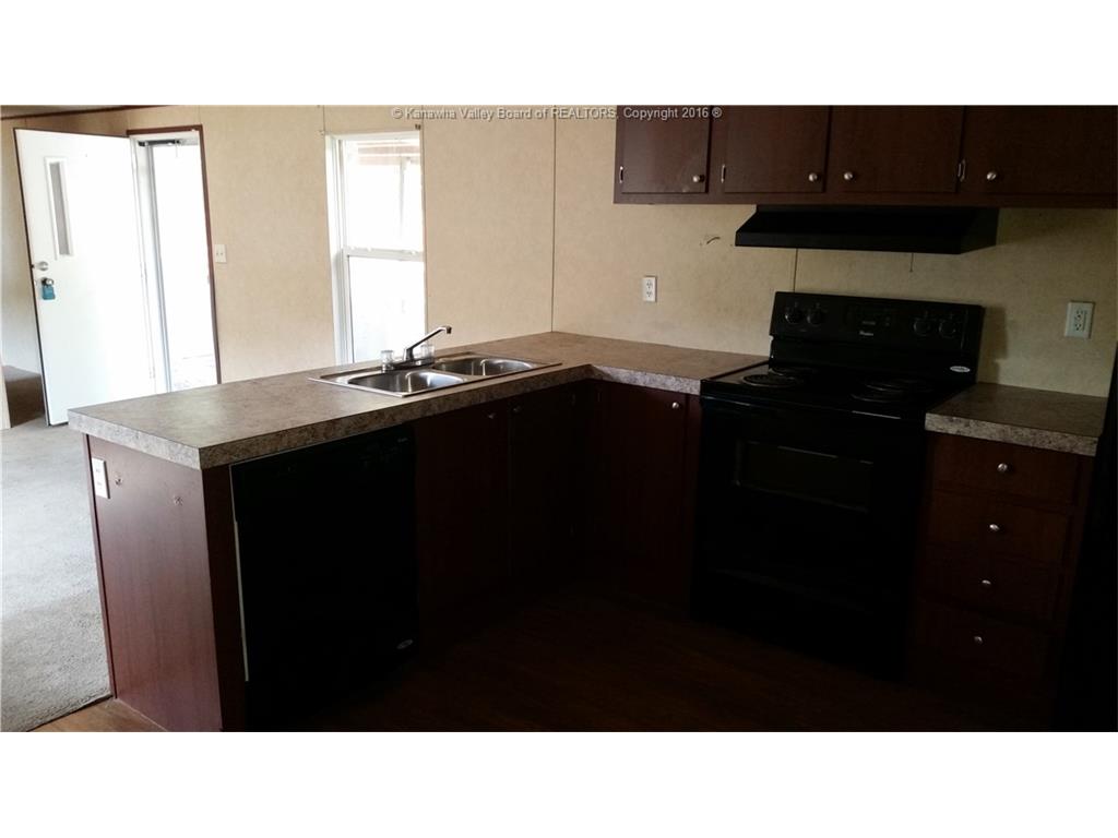 1141 Hawk Highway, Other, WV 26385
