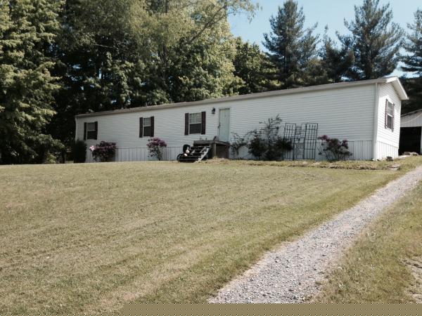 985 Circle Dr.