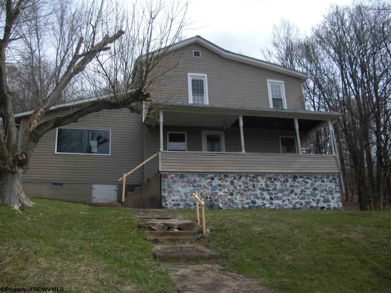 45 Magnolia Street, Pennsboro, WV 26415