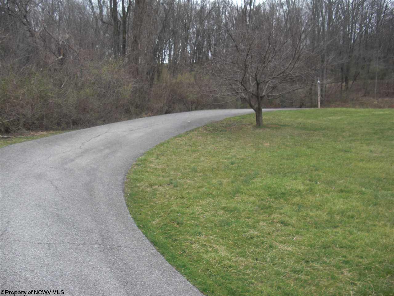 45 Magnolia Street, Pennsboro, WV 26415