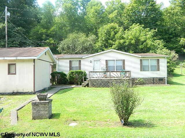 156 WILLARD Road, Shinnston, WV 26431