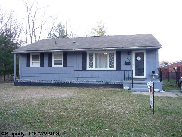 418 Howard St