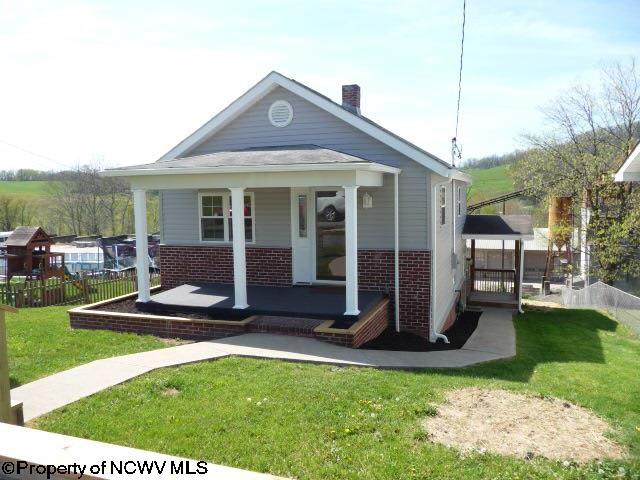 418 Howard St
