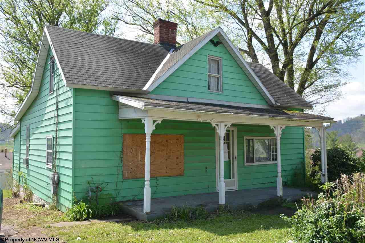 33 DORSEY Lane, Morgantown, WV 26501
