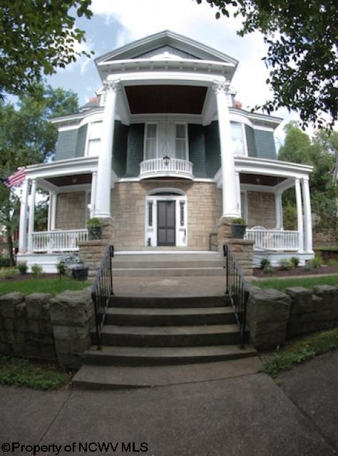 11 Edwin Street