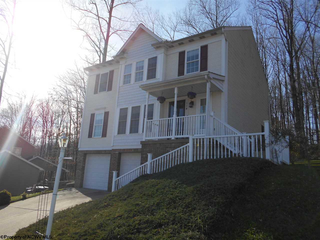 Suncrest Executive Plaza, 1075 Van Voorhis Rd