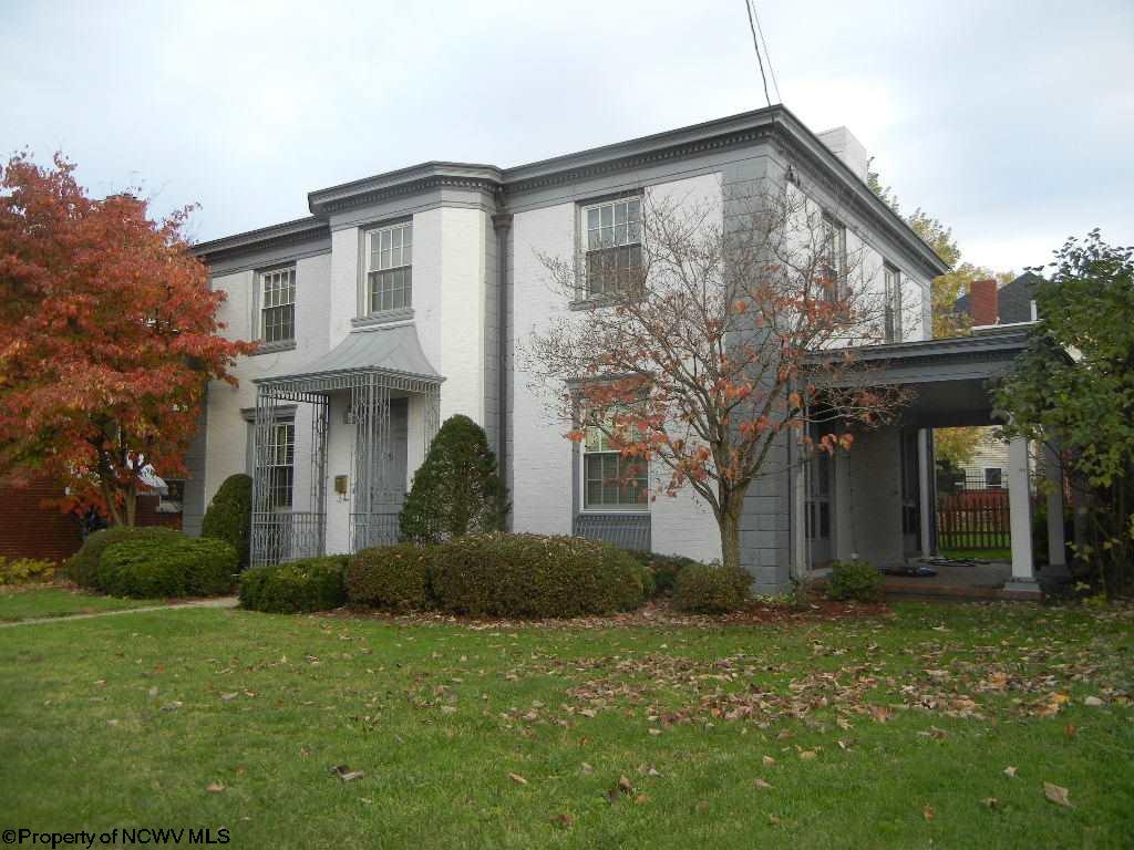 387 Laurel St