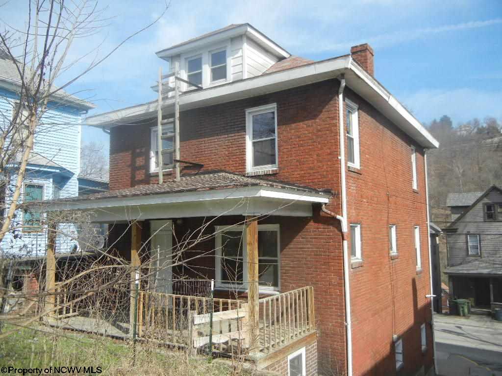 151 Camp Mountaineer Rd Road