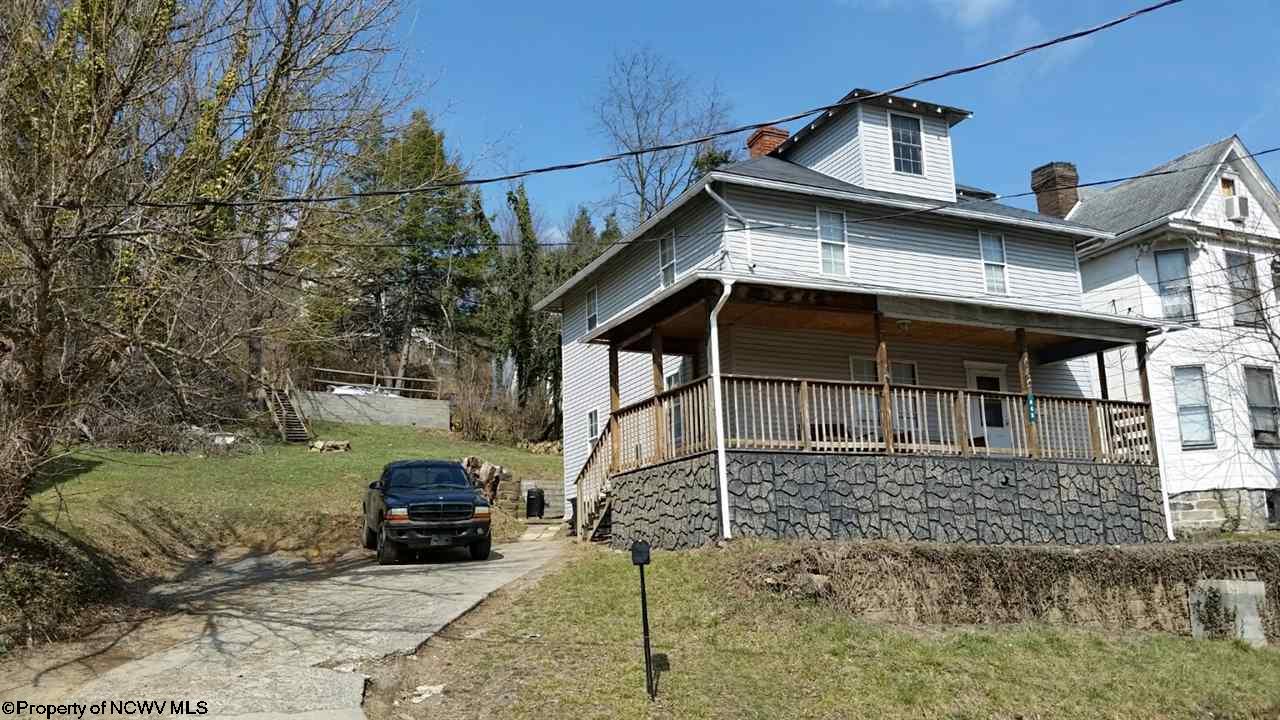 151 Camp Mountaineer Rd Road