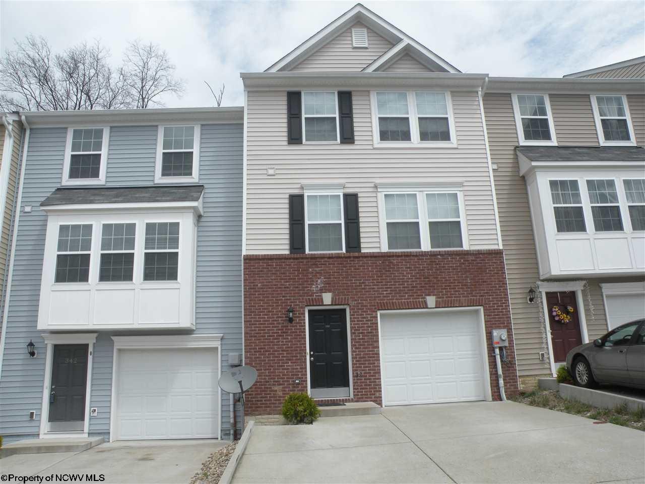31 Robin Ln