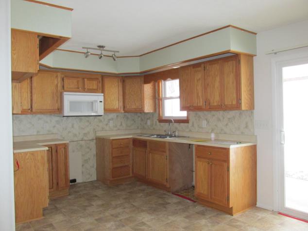 314 King DrKingwood, WV, 26537Preston County
