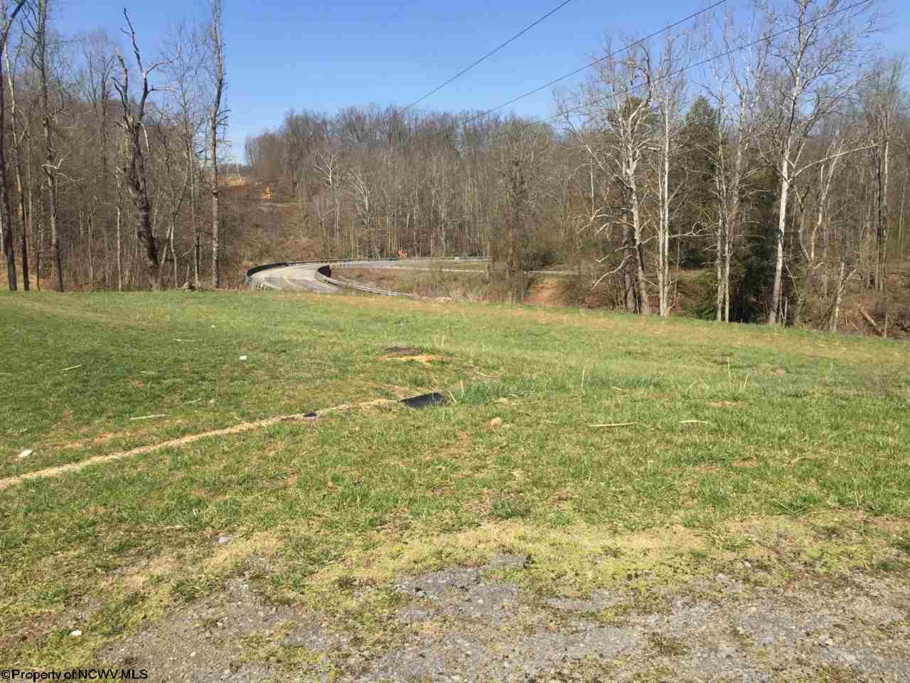 125 VALLEY FORGE Circle, Fairmont, WV 26554