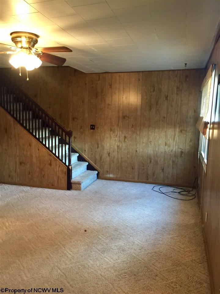 1807 Speedway Avenue, Fairmont, WV 26554