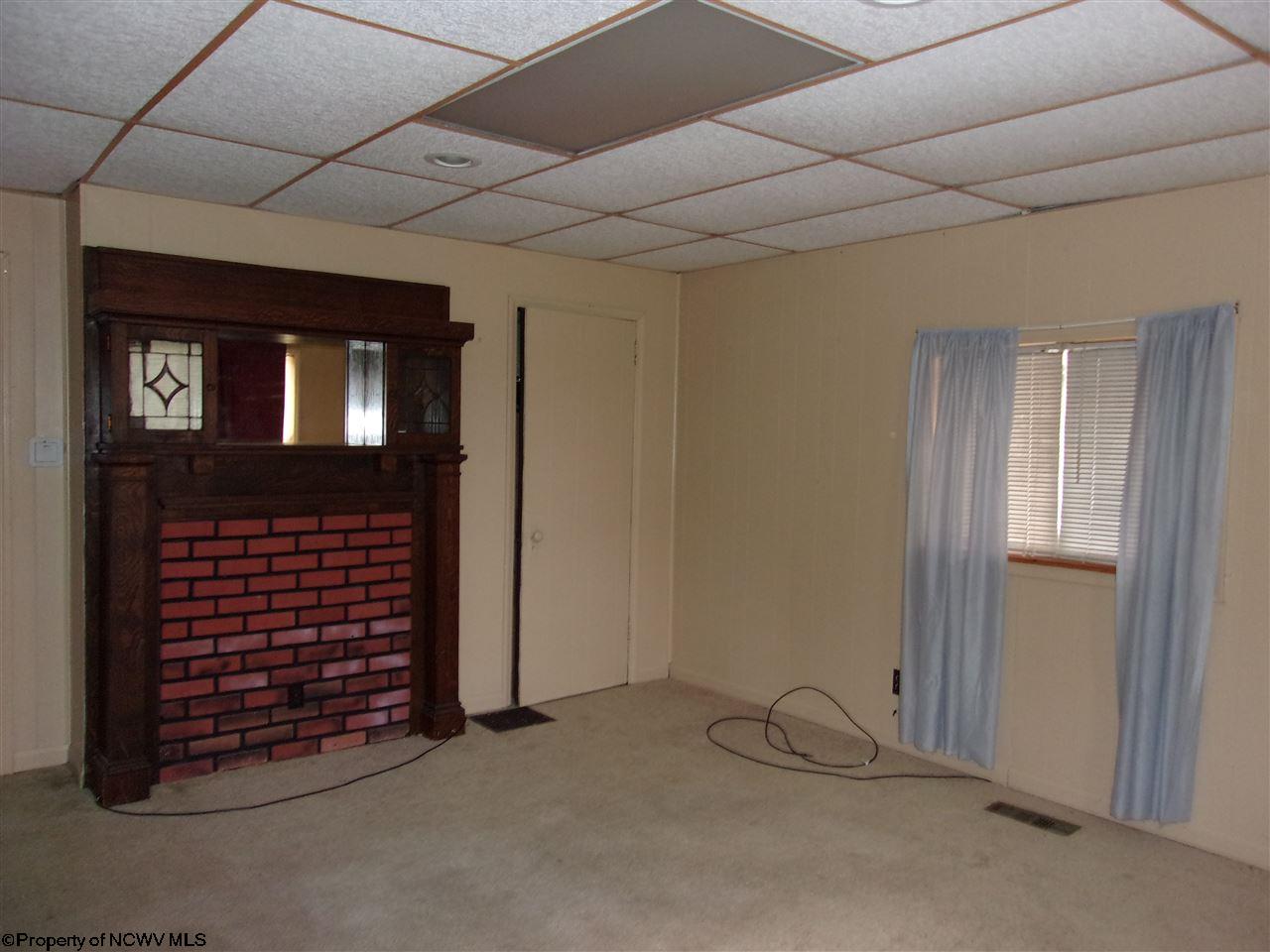 103 Anderson Street, Fairmont, WV 26554