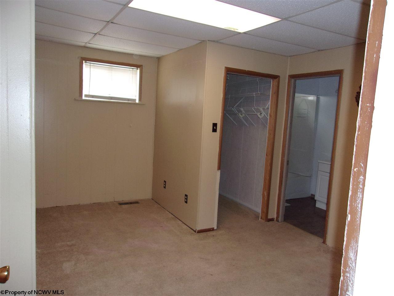 103 Anderson Street, Fairmont, WV 26554