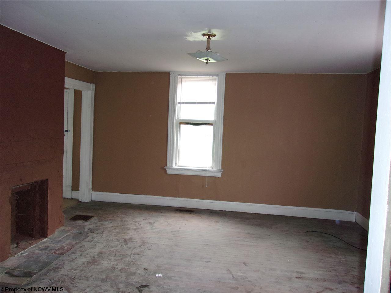 515 Benoni Avenue, Fairmont, WV 26554