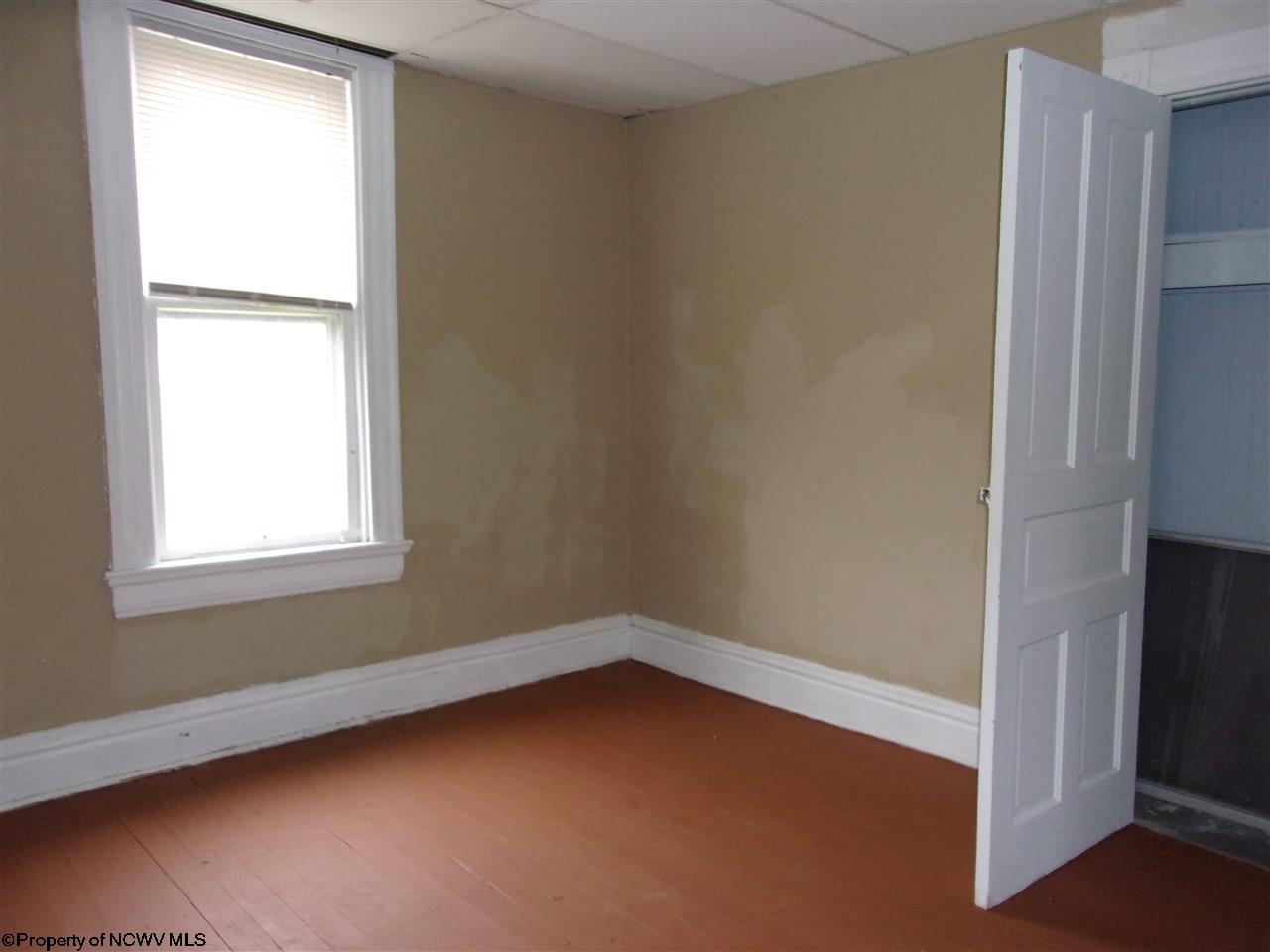 515 Benoni Avenue, Fairmont, WV 26554