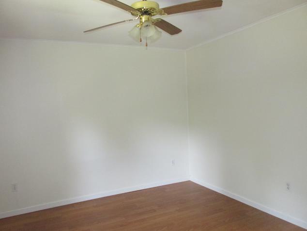 12 Bonasso DrFairmont, WV, 26554Marion County