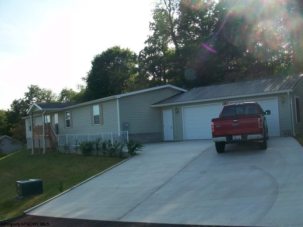 123 High Pointe Drive