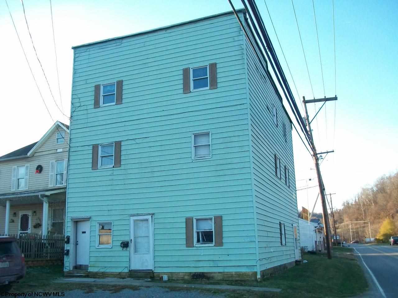123 High Pointe Drive