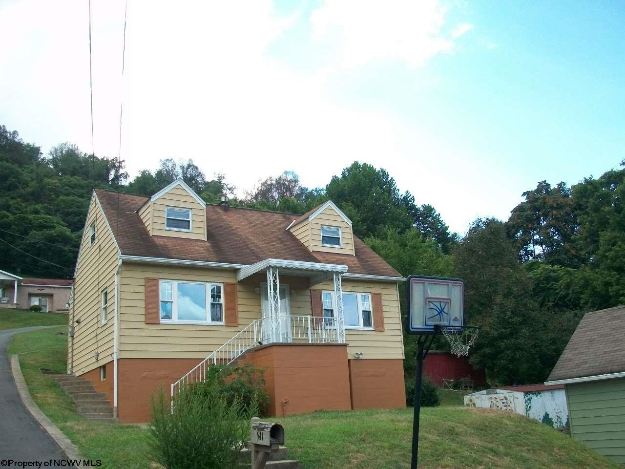 123 High Pointe Drive