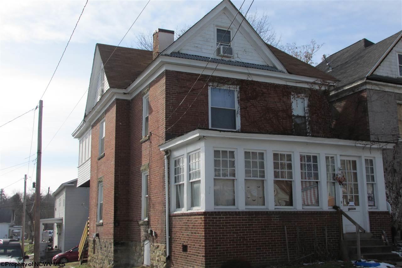 404 & 404 1/2 7Th Street