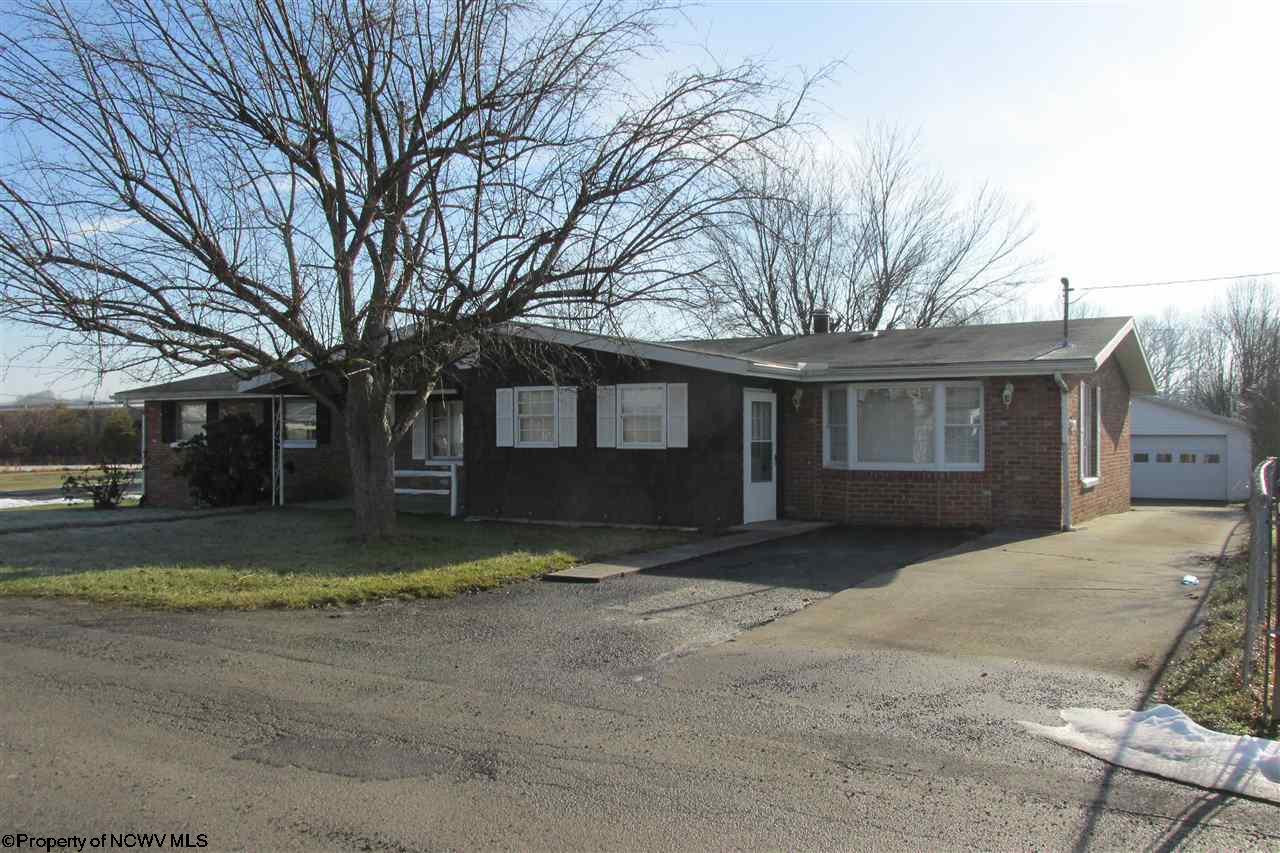 1669 Mary Lou Retton Dr