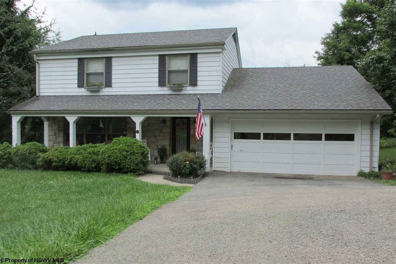 5 Woodcliff Drive