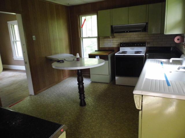 1221 Boulevard AveFairmont, WV, 26554Marion County