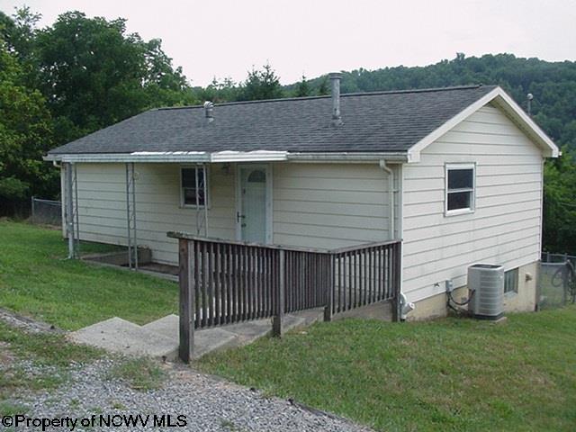 107 Marion Street, Grant Town, WV 26574