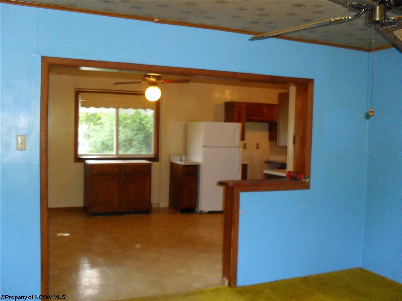 24 Second Street Street, Rachel, WV 26582