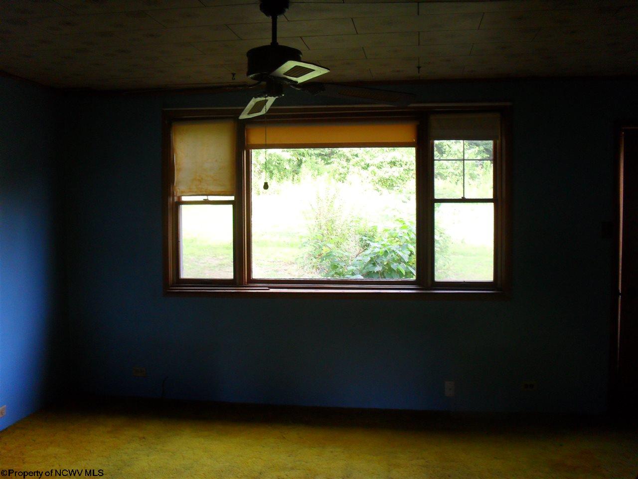 24 Second Street Street, Rachel, WV 26582