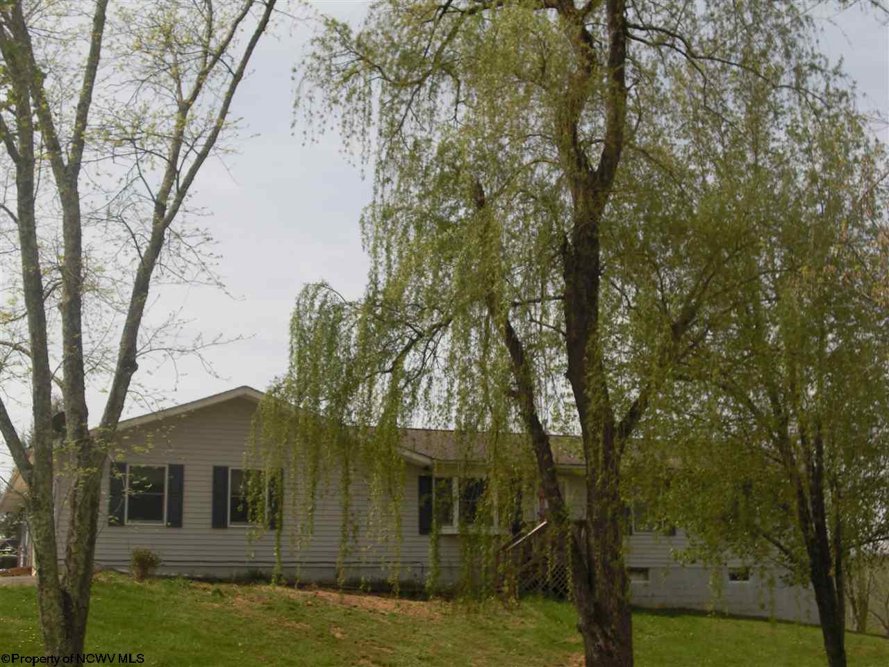 685 Cline Dr