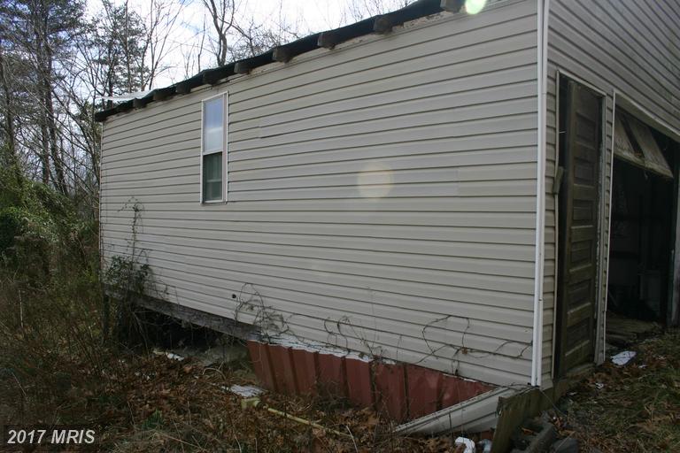 15 SAVILLE LANE, Augusta, WV 26704