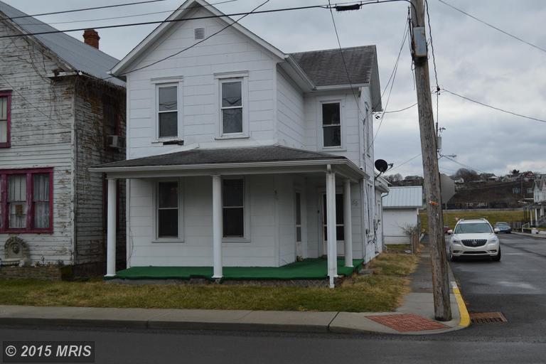 18 George Arnold Lane