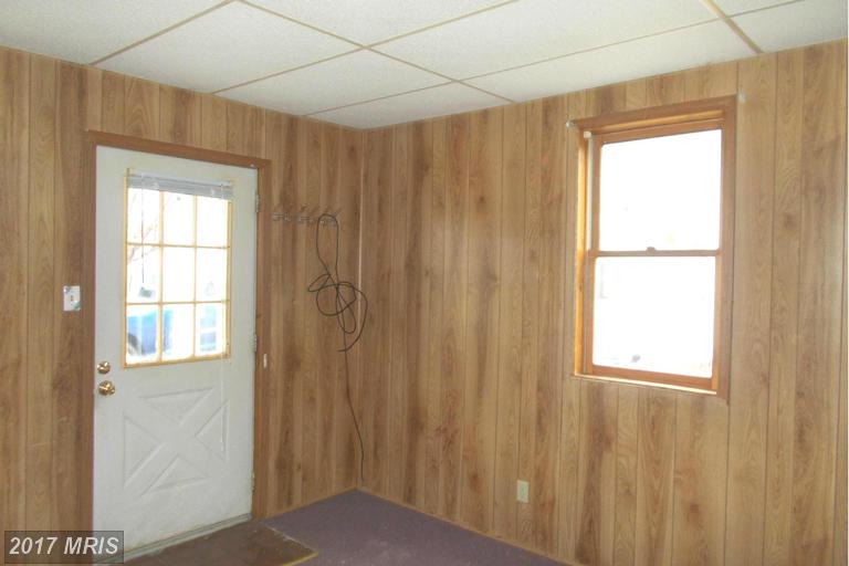 26 B St, Keyser, WV 26726