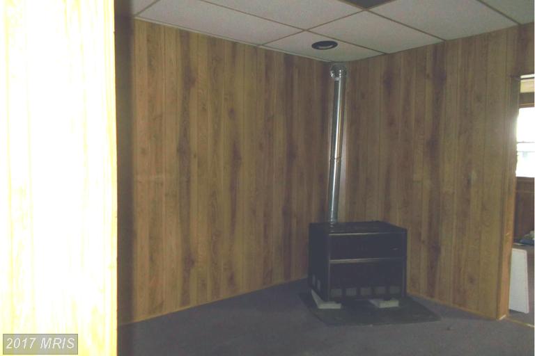26 B St, Keyser, WV 26726
