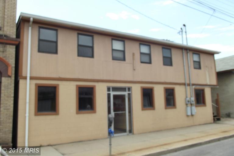 120 Armstrong St