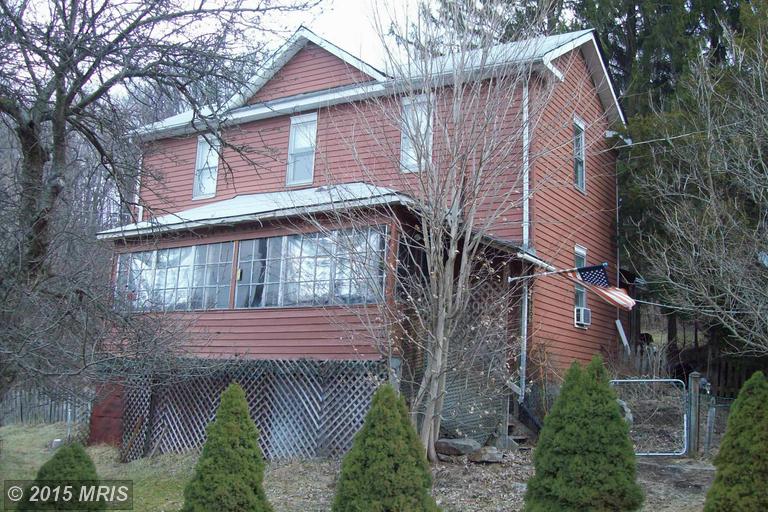 8 Appletree Drive